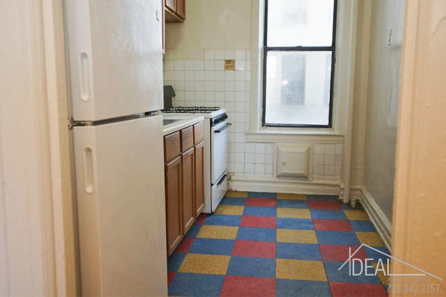 Building Photo - 1320 Ocean Pkwy