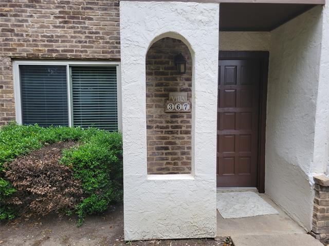 Building Photo - 14151 Montfort Dr