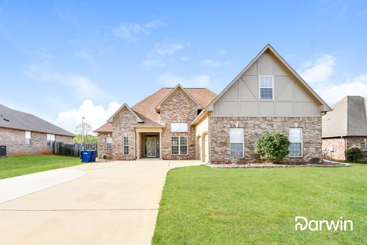 332 Tanglewood Circle, Alabaster, AL 35007 House Rental in Alabaster