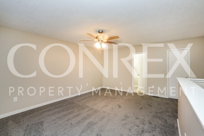 Building Photo - Nice Home in Brandon with Privacy Fenced Yard