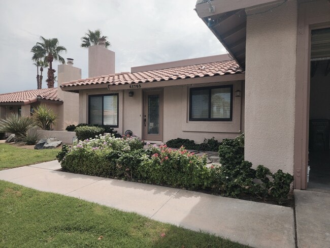 Building Photo - 41785 Largo