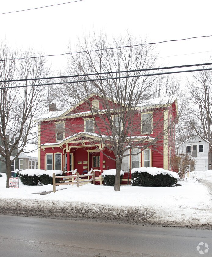 659 E Main St, Cobleskill, NY 12043 Apartments in Cobleskill, NY