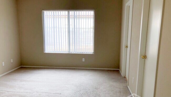 Foto del edificio - 3504 Redwood Ridge Way
