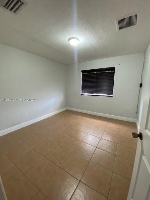 Building Photo - 6656 SW 116th Ct