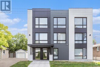 Building Photo - 391-391 Dieppe St