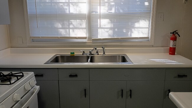 Building Photo - 3532 Morgan Dr