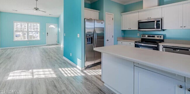 Foto del edificio - "Charming 3-Bedroom Rental in the highly amentized Mallory Creek Community"