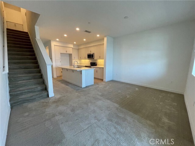 Foto del edificio - 2836 Tyler Ave