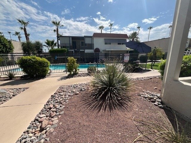 Building Photo - 45313 Sunset Ln