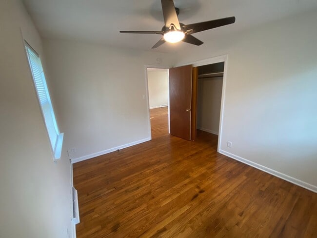 Building Photo - Convenient 2BR Rental Near Amenities: Your...