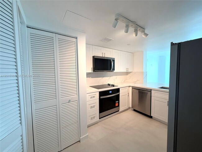 Foto del edificio - 2101 Brickell Ave