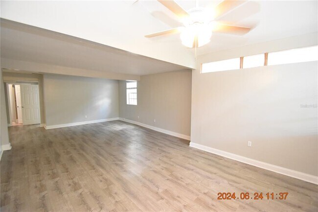 Foto del edificio - 2926 51st St S