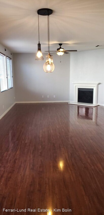 Foto del edificio - 4 br, 2.5 bath House - 7422 Windswept Loop