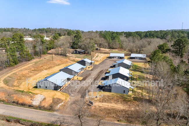 Foto del edificio - 10407 County Rd 2180