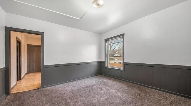 Livingroom - 1114 3rd St NW