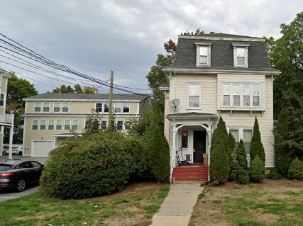 Building Photo - 13 Sparhawk St