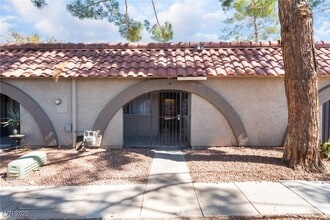 Building Photo - 3529 Folage Dr