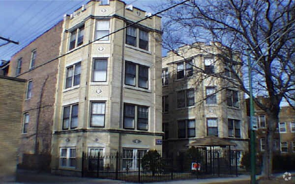 Building Photo - 6410-6414 N Hoyne Ave