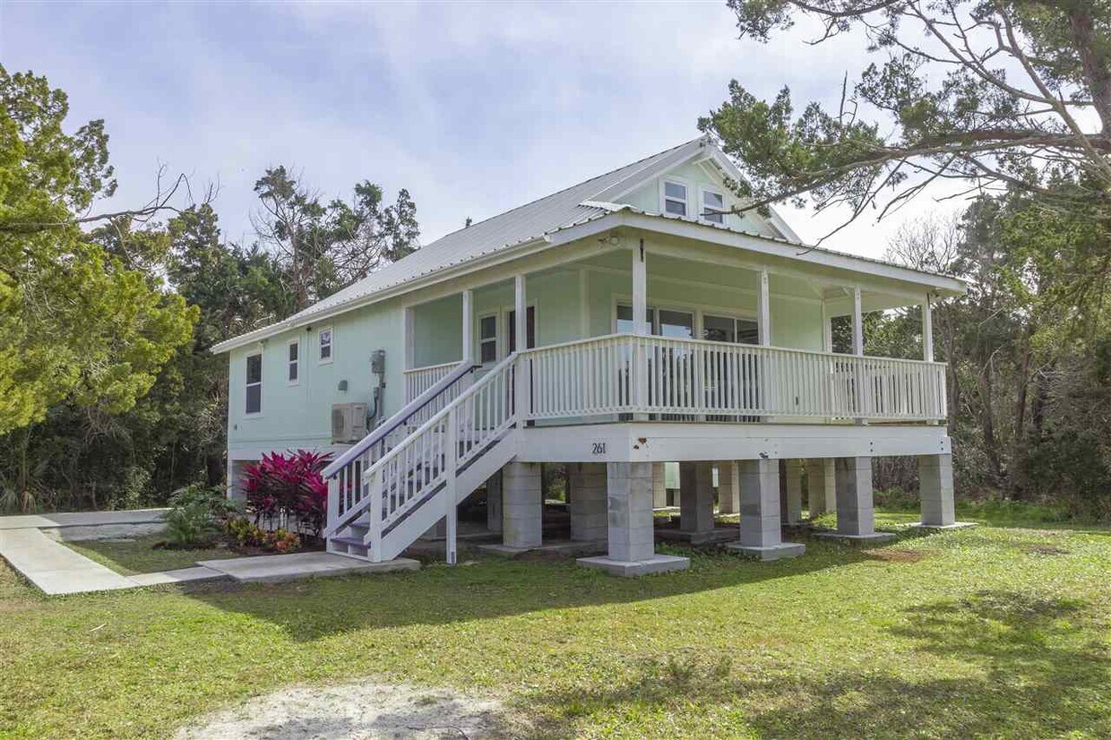 Foto principal - 261 Trade Wind Ln