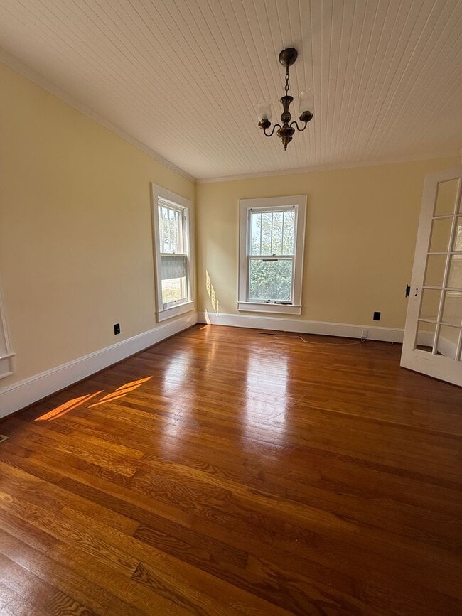 Building Photo - Ready to make the move? Great Rental near ...