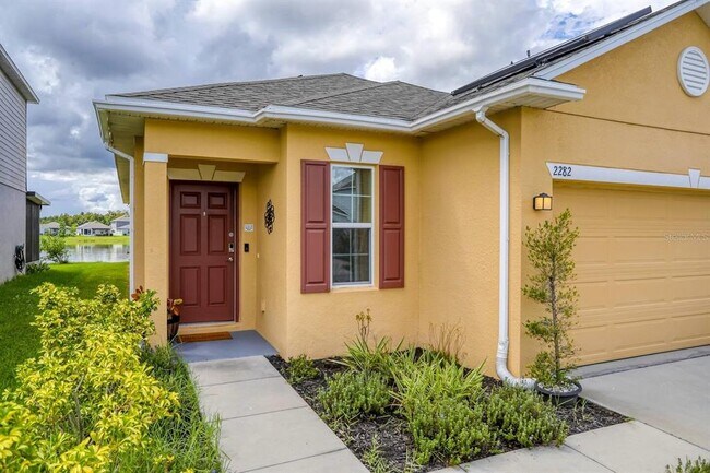Foto del edificio - 2282 Canyon Breeze Ave