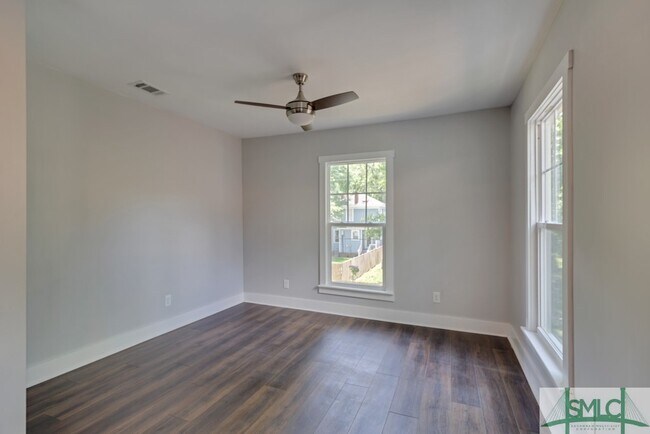 Foto del edificio - 1113 E 31st St
