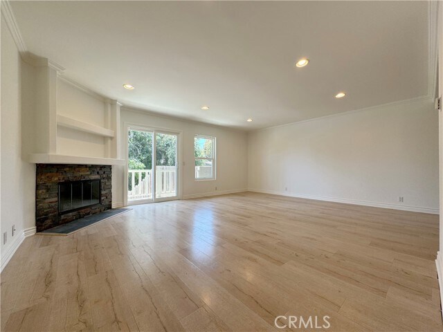 Building Photo - 2222 Canyon Dr