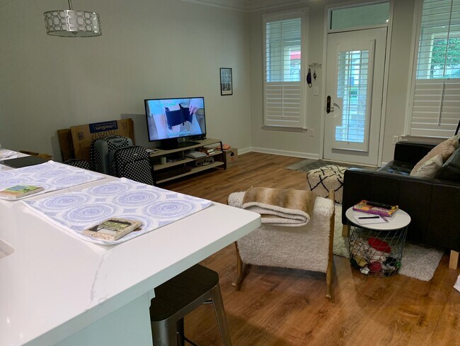 Foto del edificio - 955 Juniper St NE