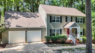 Building Photo - 107 Oak Ridge Ct