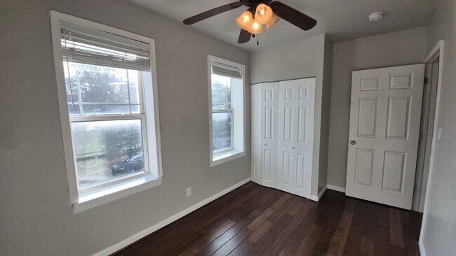 Foto del edificio - 605 Cecil B Moore Ave