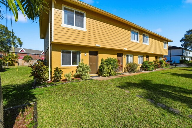 Building Photo - 12025 Pepperdine Pl