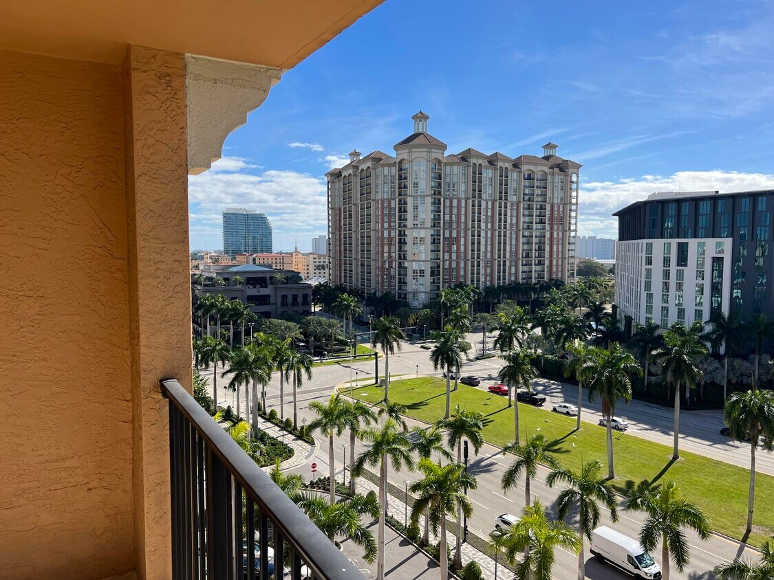 651 Okeechobee Blvd Unit 903, West Palm Beach, FL 33401 Condo for