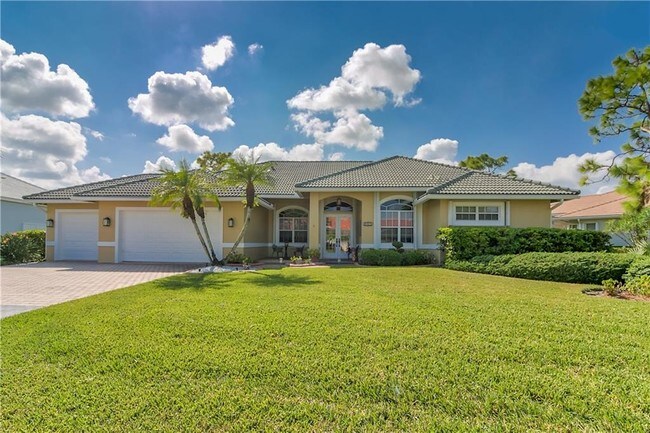 Foto del edificio - 5165 SE Lost Lake Way