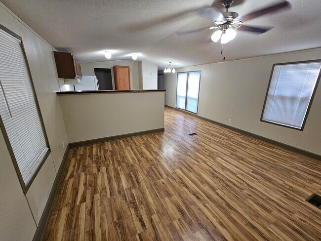 Foto del edificio - 2840 U.S. Hwy 190