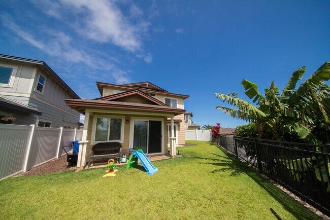 Foto del edificio - 111 Meheu Cir