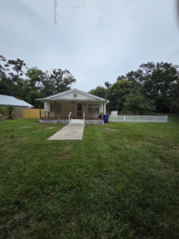 Building Photo - 1550 Doehler Ave