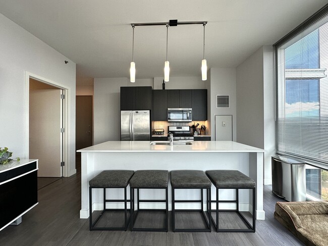 Foto del edificio - 1000 S Clark St