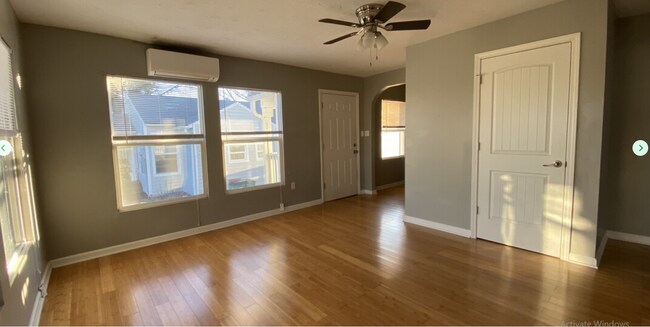 Foto del edificio - 411 S Hill Ave