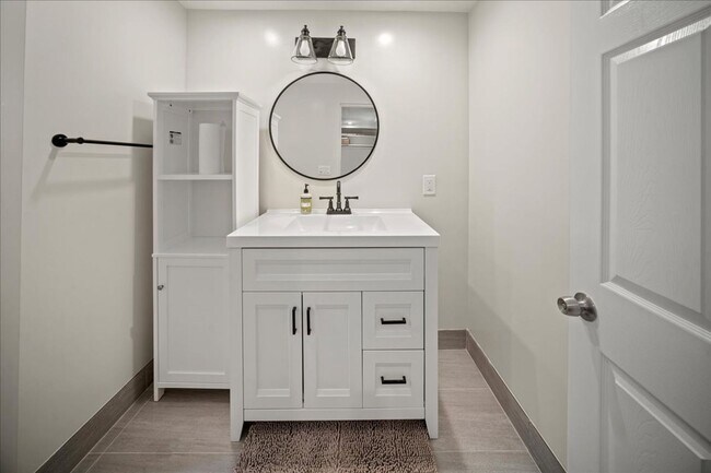 Foto del edificio - 273 W Carmel Valley Rd