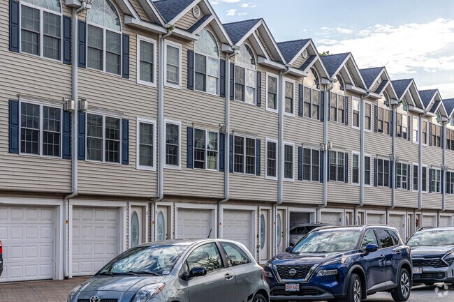 33-51 Edad St total - Fieldstone Crossing