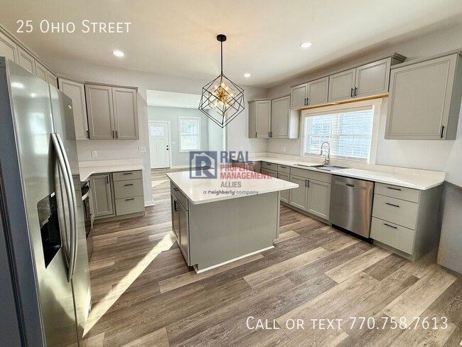 Building Photo - 25 Ohio St