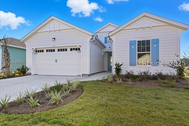 Building Photo - 921 Tropics Ave