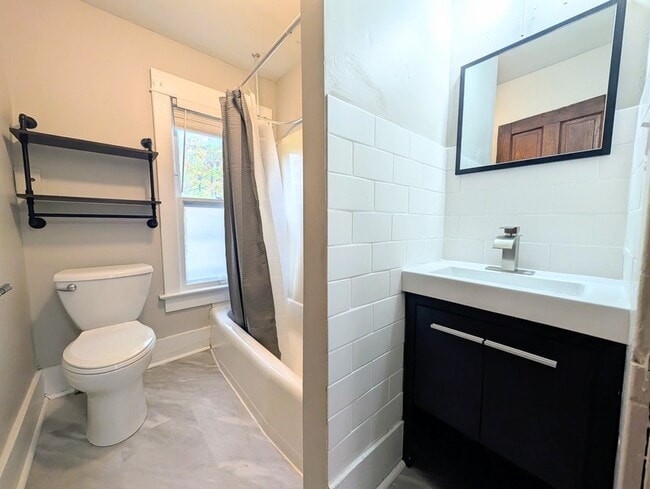 Foto del edificio - 1012 Bethel St