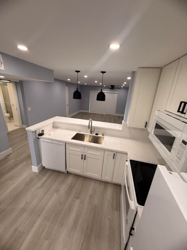 Foto del edificio - 9374 SW 3rd St