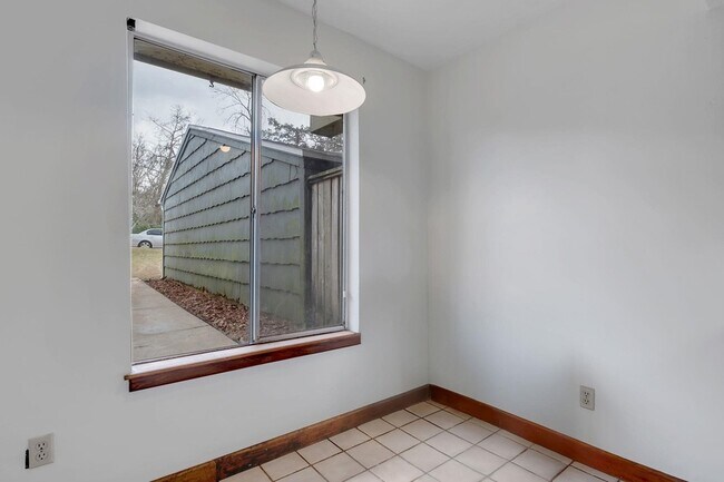 Foto del edificio - 3128 Blairstone Ct