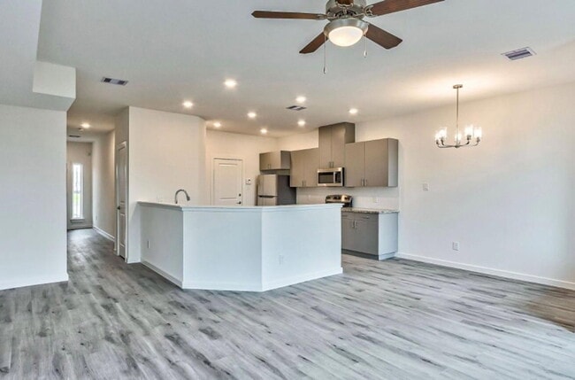 Building Photo - 4805 Dig Dug Ln