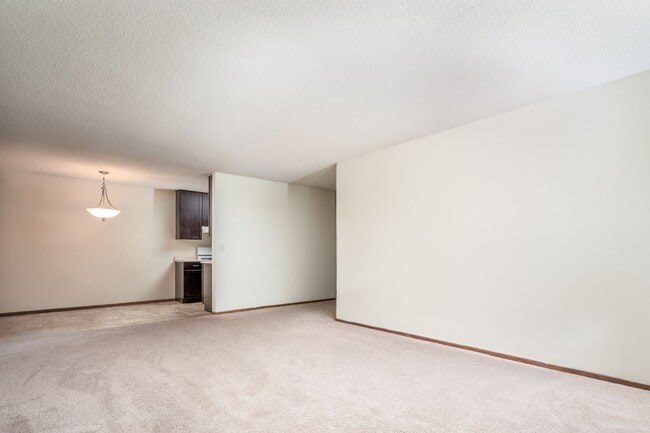 Interior Photo - Shadow Green Apartments