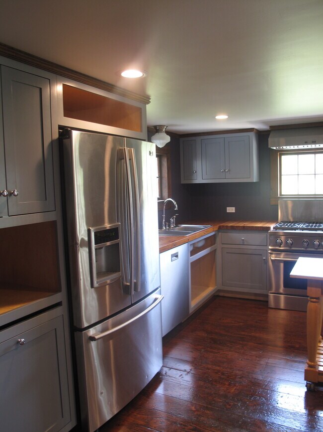 Building Photo - 117 Route 148
