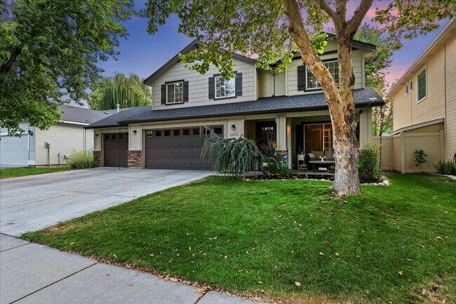 Building Photo - Beautiful Home in the heart of Meridian