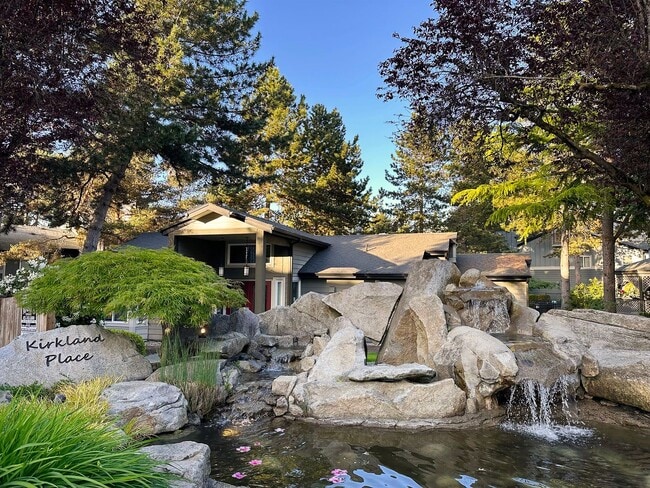 Building Photo - 2bd/2ba Kirkland Condo